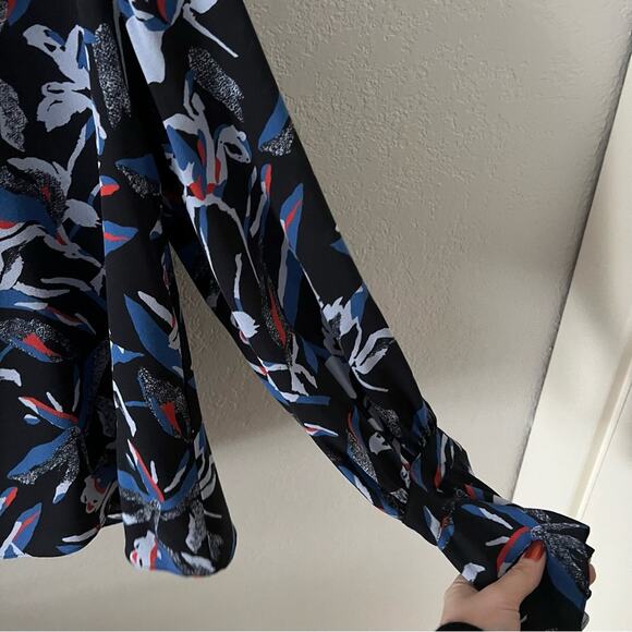 Tanya Taylor Oral Blue Floral Silk One Shoulder Blouse - Picture 5 of 7